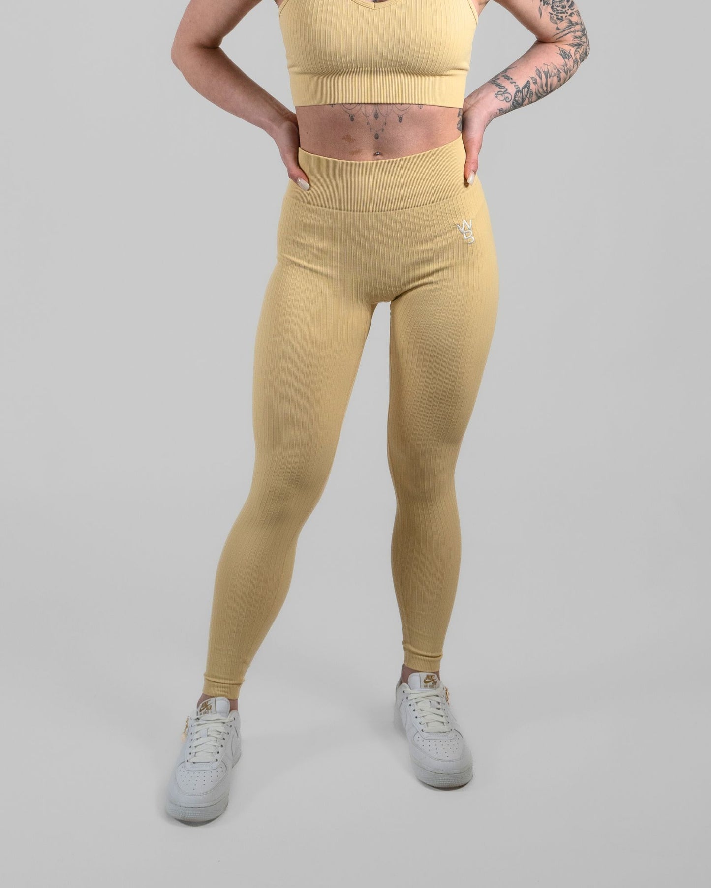 High-Waisted Contour Leggings